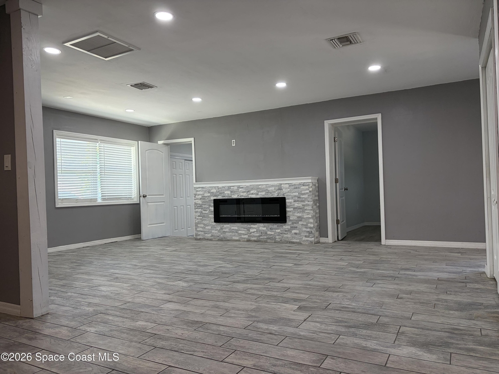 491 Seacrest Avenue - Photo 3