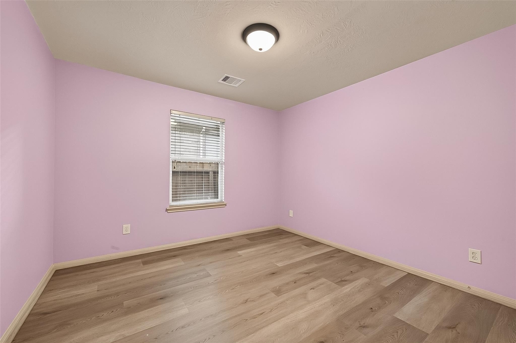 28207 Chalet Park Drive - Photo 33