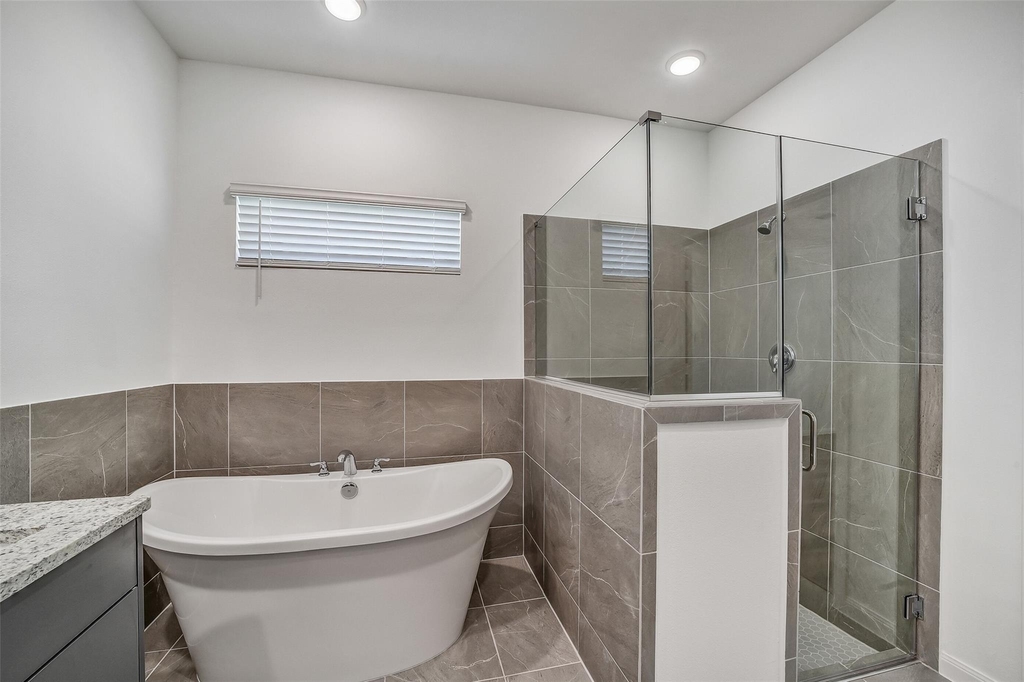 11943 Pondwood Drive - Photo 16