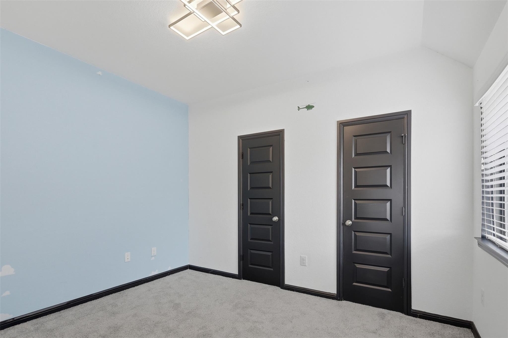27947 Hendrix Park Drive - Photo 30