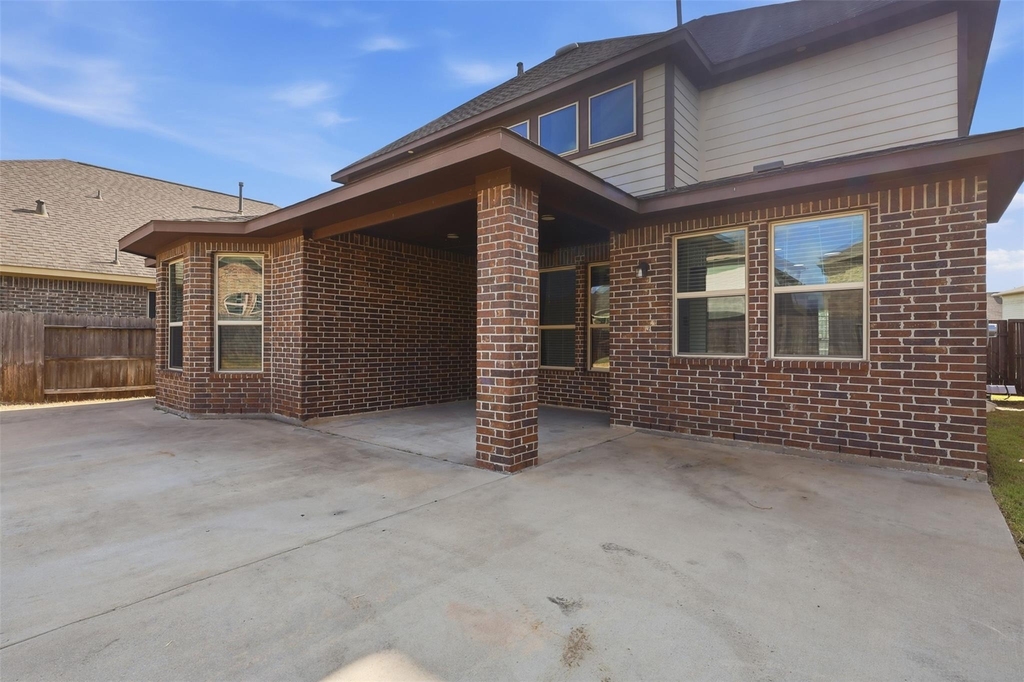 27947 Hendrix Park Drive - Photo 32