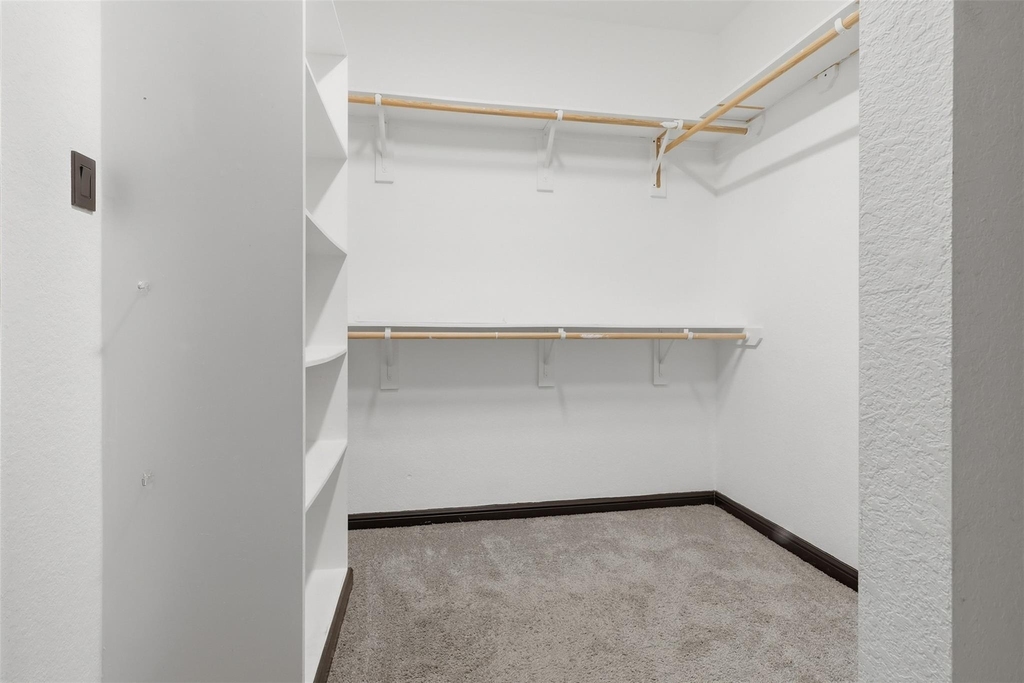 27947 Hendrix Park Drive - Photo 20