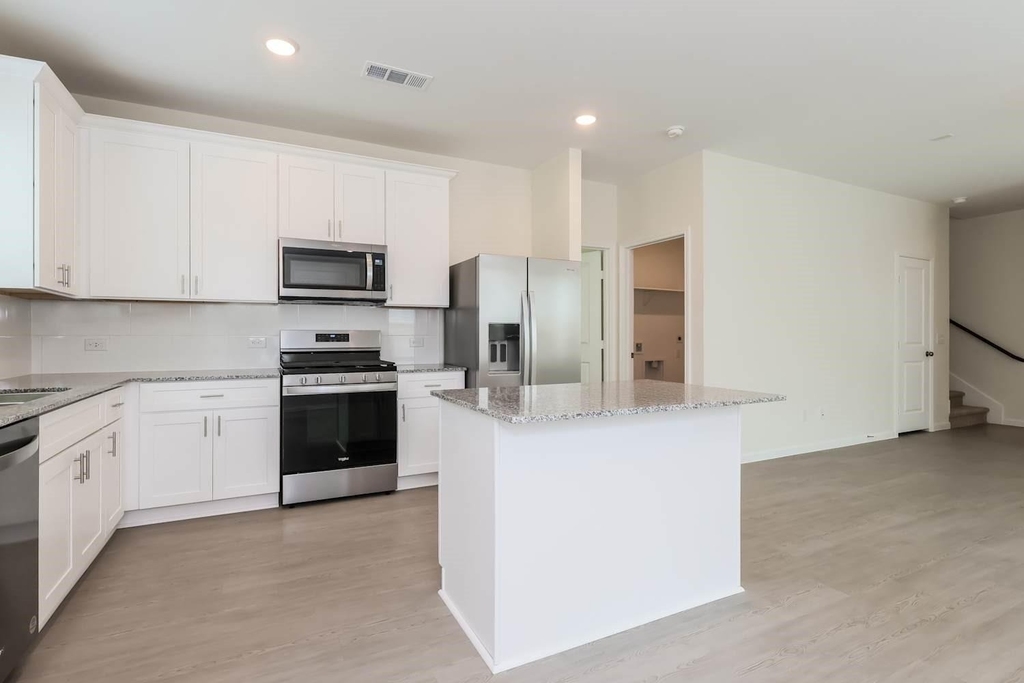 32707 Stargazer Cove Court - Photo 5