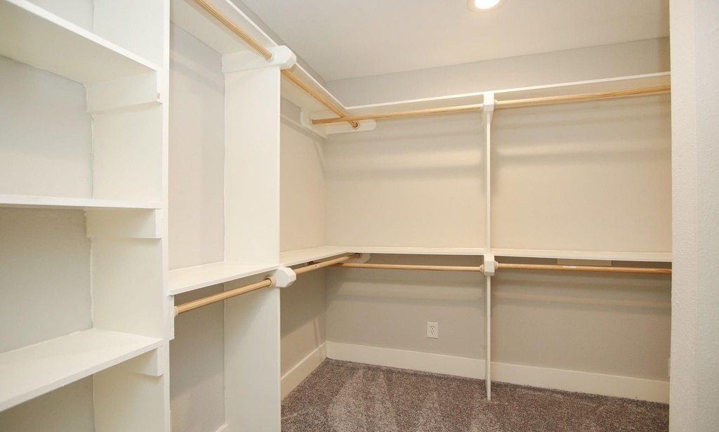 5815 Picasso Place - Photo 33