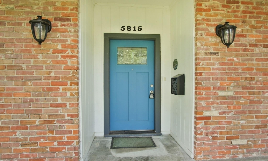 5815 Picasso Place - Photo 7