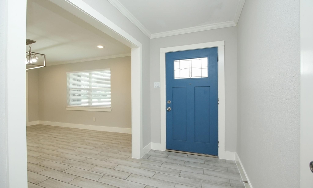 5815 Picasso Place - Photo 9