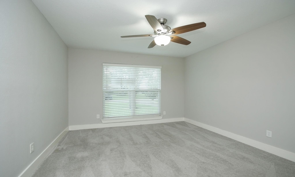 5815 Picasso Place - Photo 26