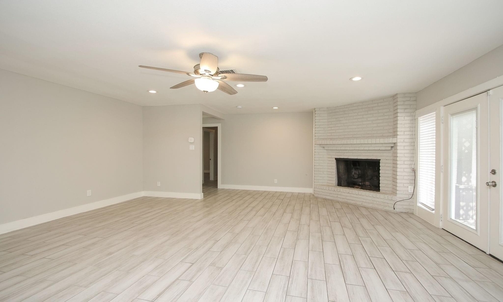 5815 Picasso Place - Photo 20