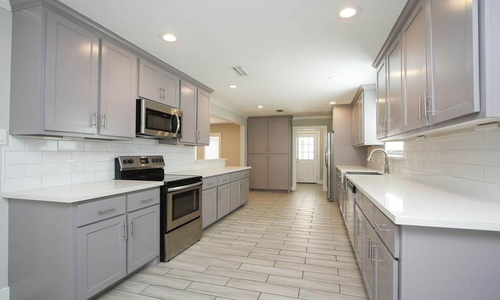 5815 Picasso Place - Photo 12
