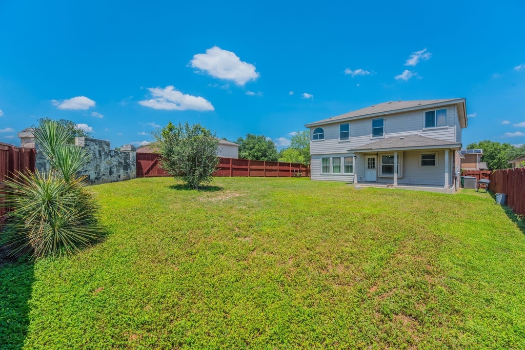 1339 Diamond Bluff - Photo 23