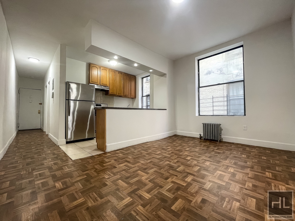 West 151st Street - Photo 3