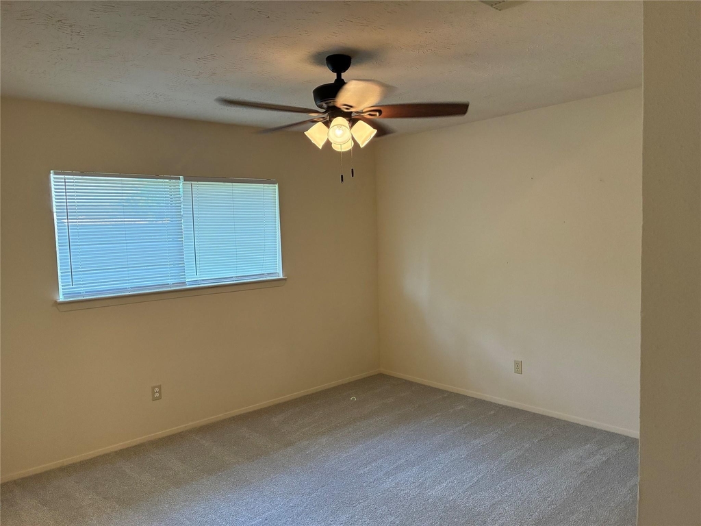 16230 Cutten Road - Photo 17