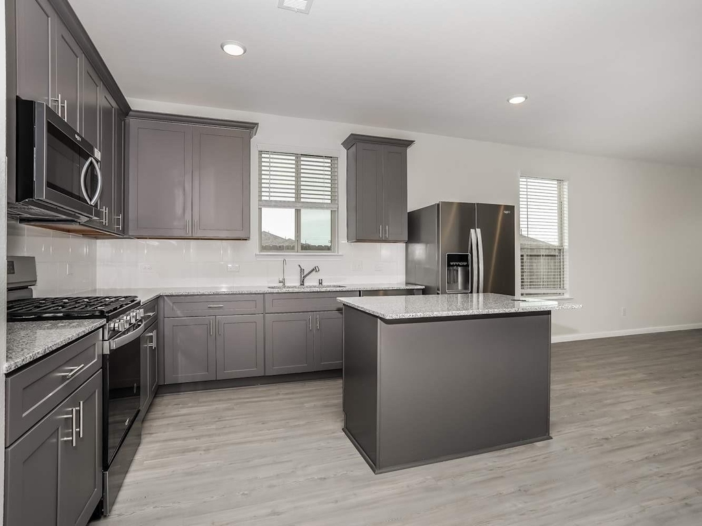 13462 Maltessa Drive - Photo 4