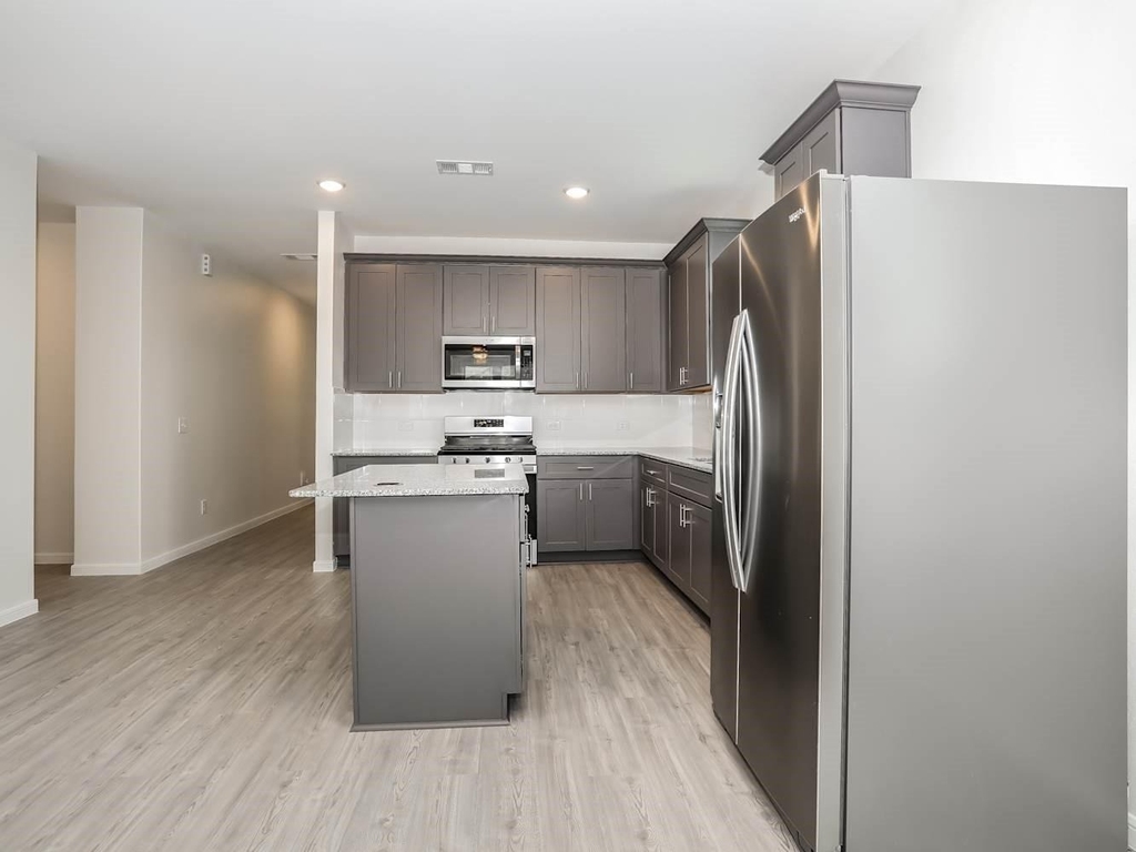 13462 Maltessa Drive - Photo 3