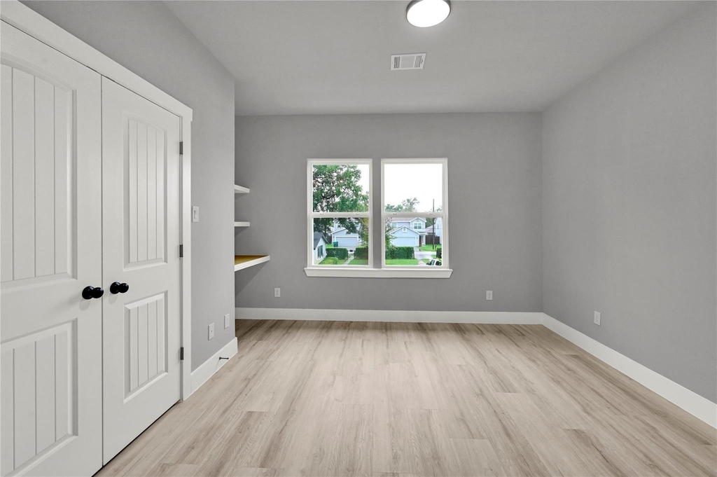 7415 Hezekiah Ln - Photo 0