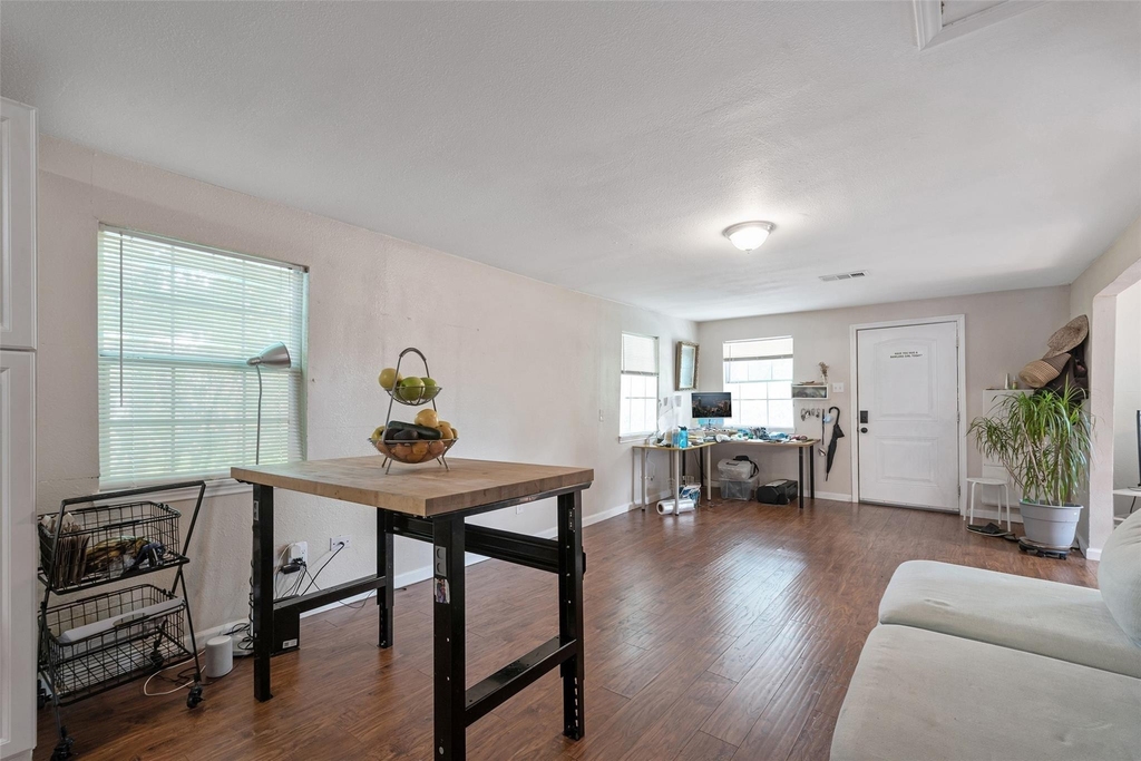 8314 Brandon Street - Photo 12
