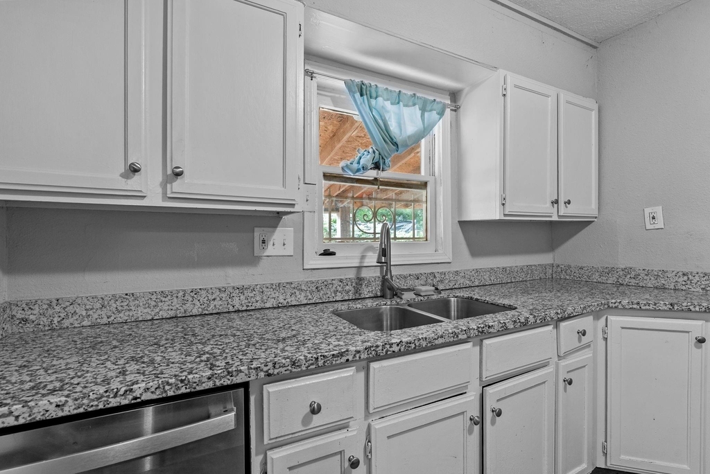 5103 New Orleans Street - Photo 14