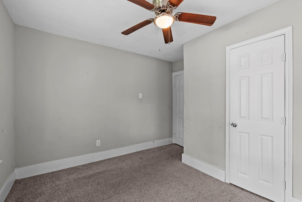 5103 New Orleans Street - Photo 10