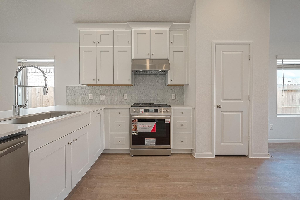27110 Angel Creek Lane - Photo 11