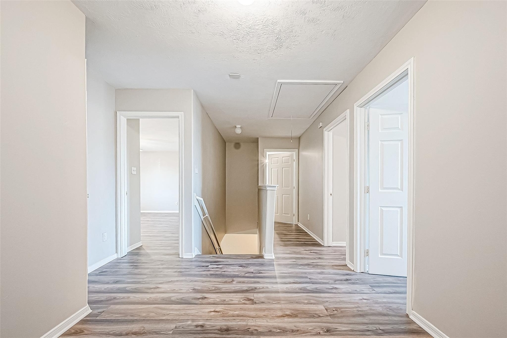 10043 Morocco Road - Photo 19