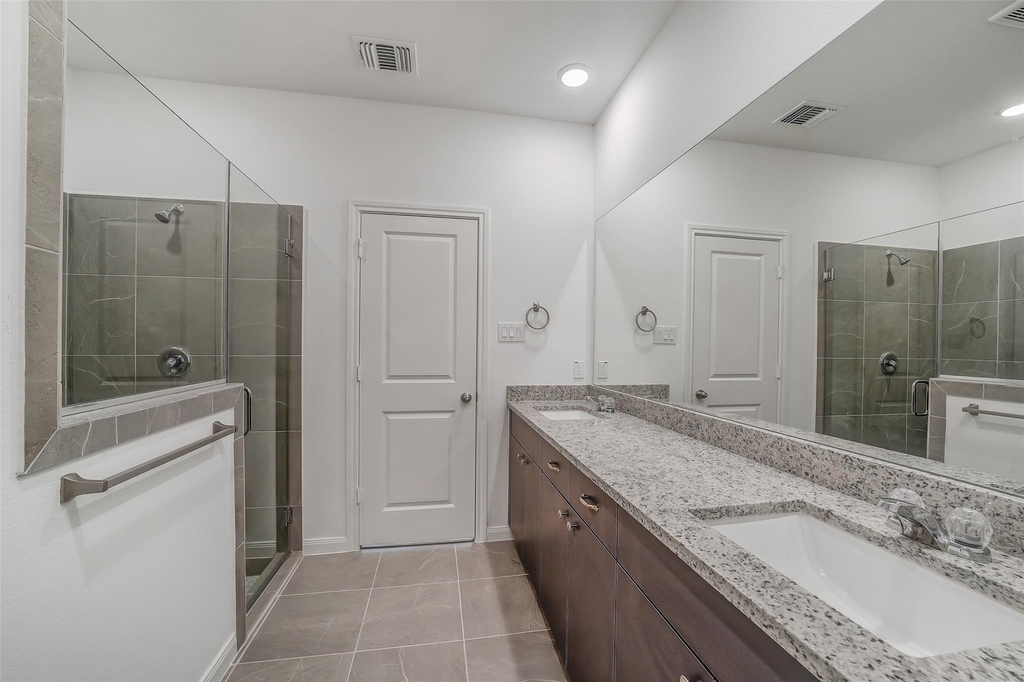 11931 Pondwood Drive - Photo 13