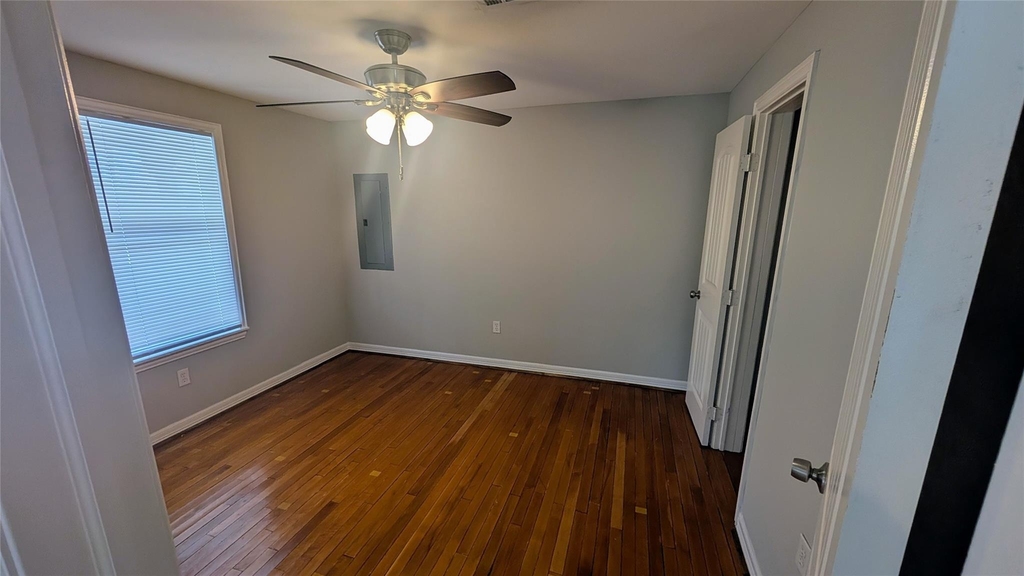 7521 Laredo Street - Photo 4