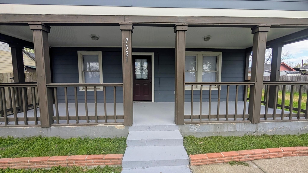 7521 Laredo Street - Photo 1