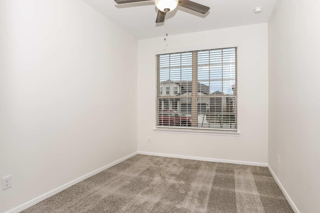 13478 Maltessa Drive - Photo 9