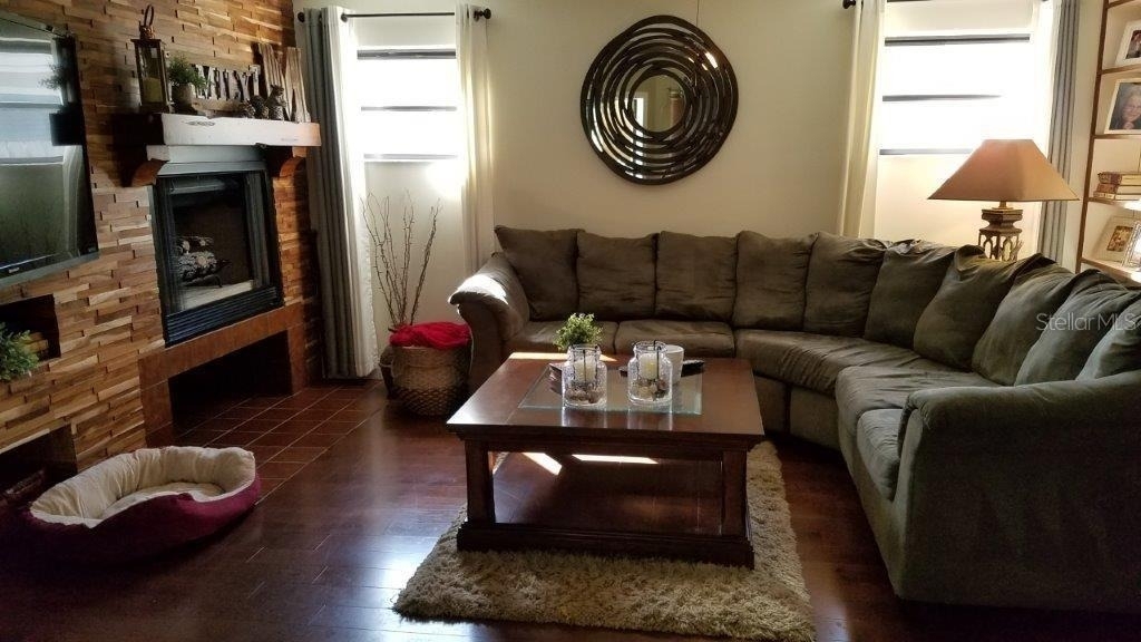 392 Lakeview Terrace - Photo 18