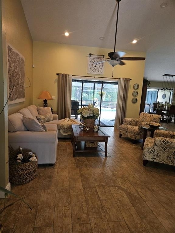 392 Lakeview Terrace - Photo 5