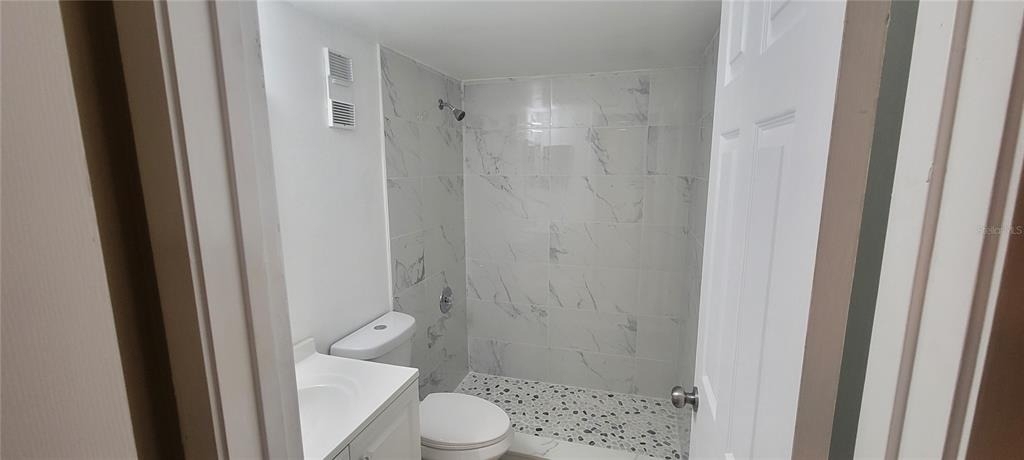 180 Magnolia Woods Court - Photo 4
