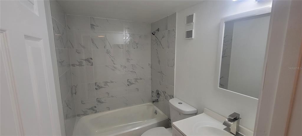 180 Magnolia Woods Court - Photo 8