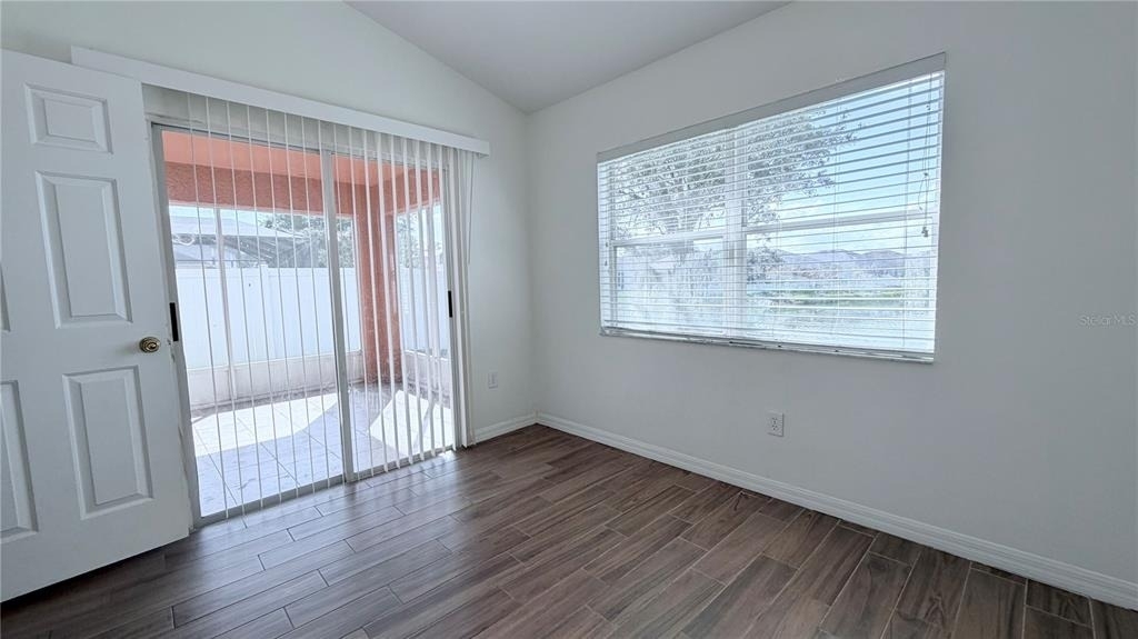 31205 Bridgegate Drive - Photo 19