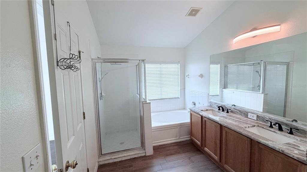 31205 Bridgegate Drive - Photo 13