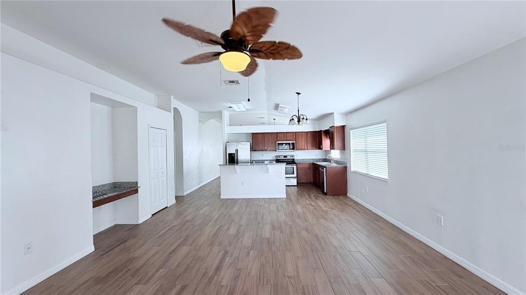 31205 Bridgegate Drive - Photo 18