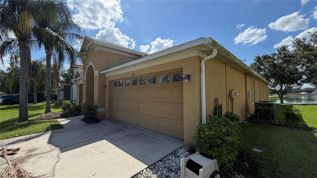 31205 Bridgegate Drive - Photo 2