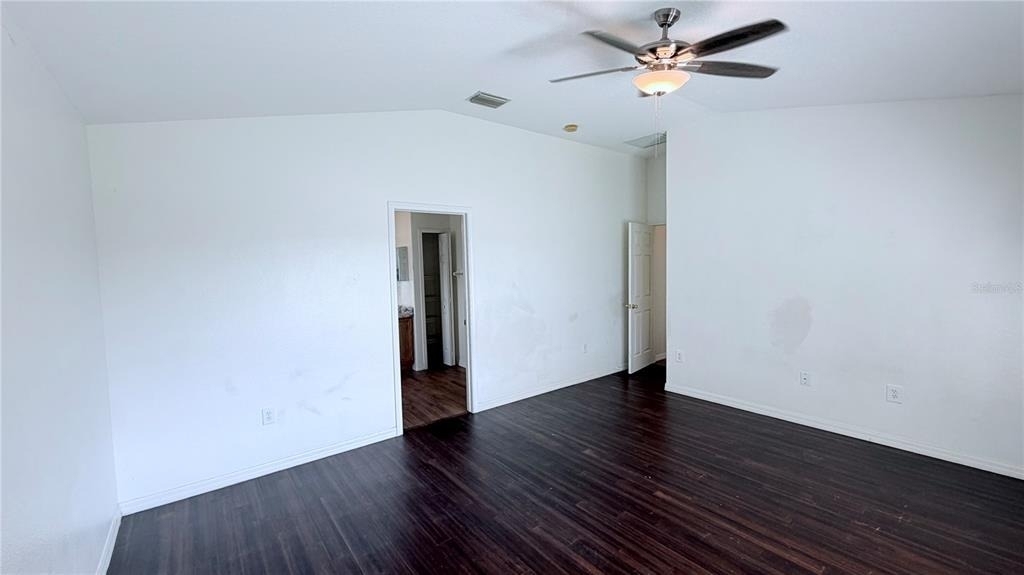 31205 Bridgegate Drive - Photo 11