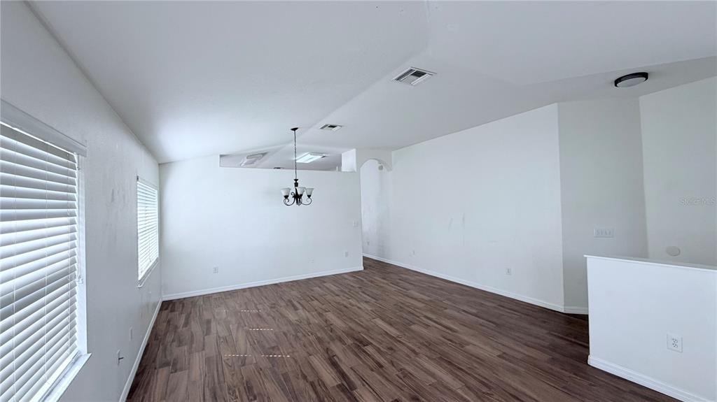 31205 Bridgegate Drive - Photo 16