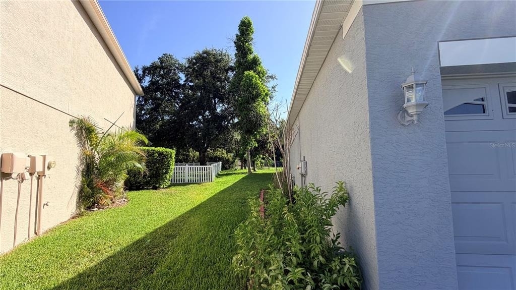 4712 Mapletree Loop - Photo 38