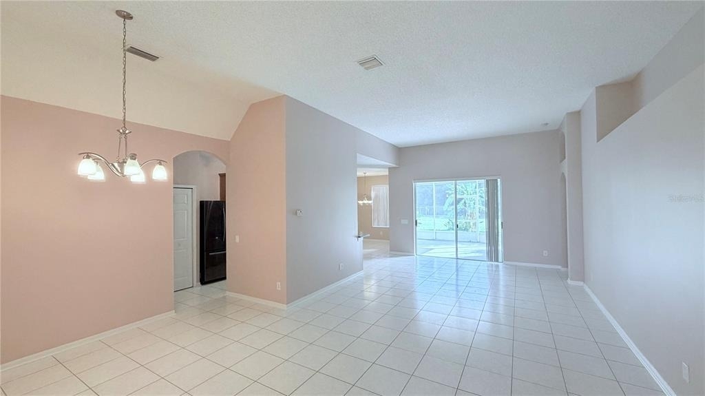4712 Mapletree Loop - Photo 2