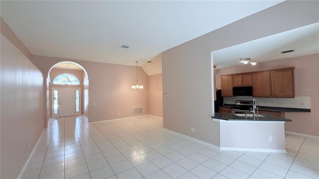 4712 Mapletree Loop - Photo 4