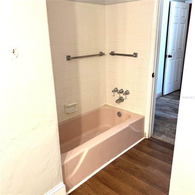 2152 Greenbriar Boulevard - Photo 22
