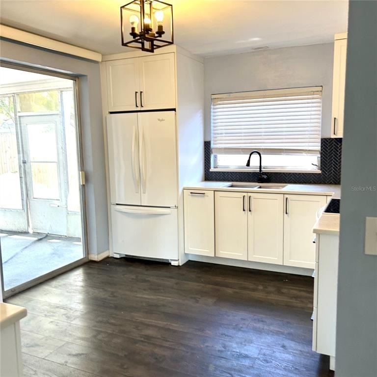 2152 Greenbriar Boulevard - Photo 6