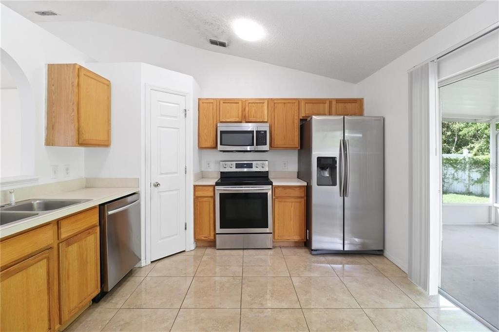 10437 Opus Drive - Photo 14