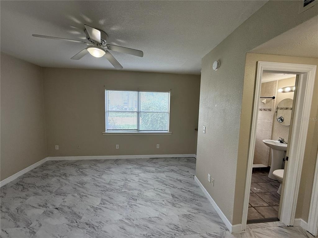 1355 Drew Street - Photo 7