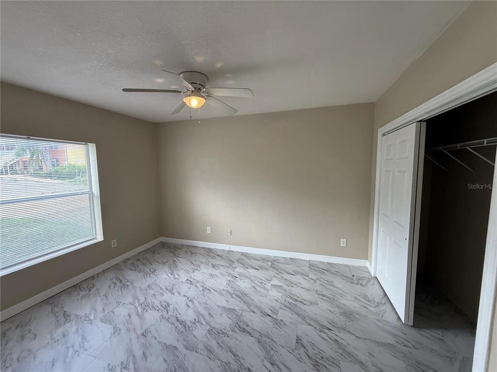 1355 Drew Street - Photo 8