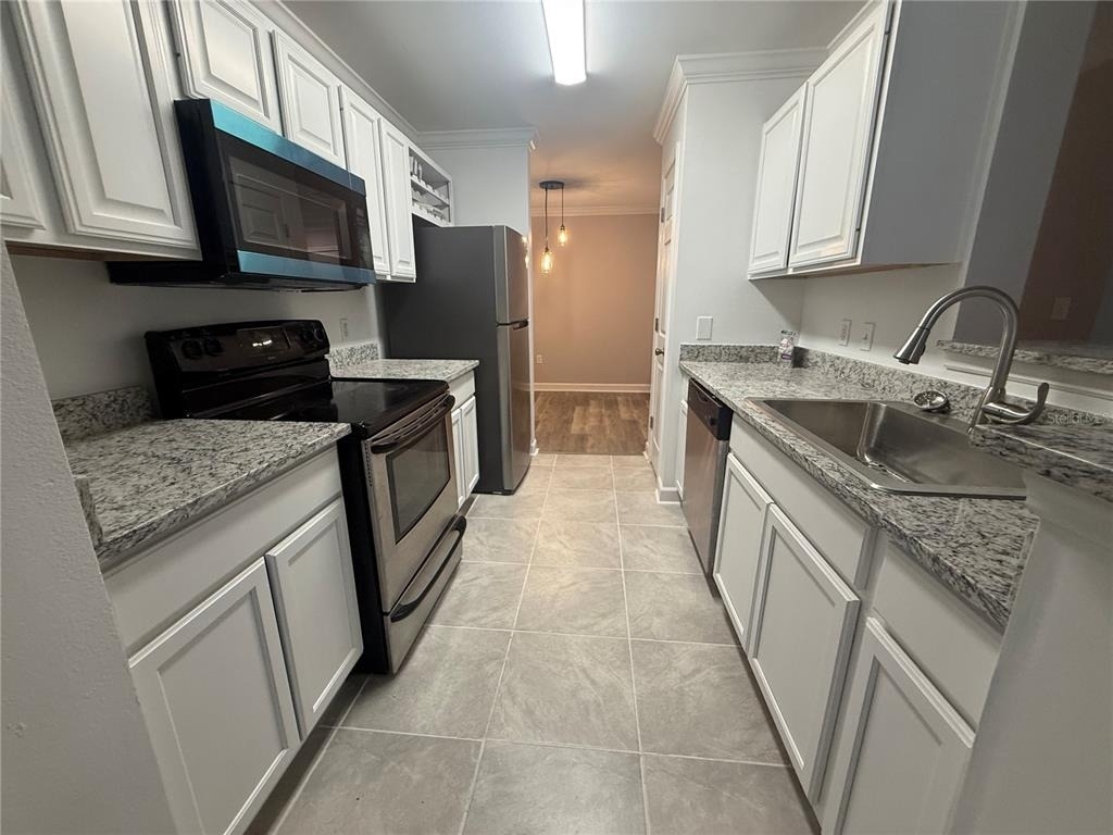 18293 Bridle Club Drive - Photo 2