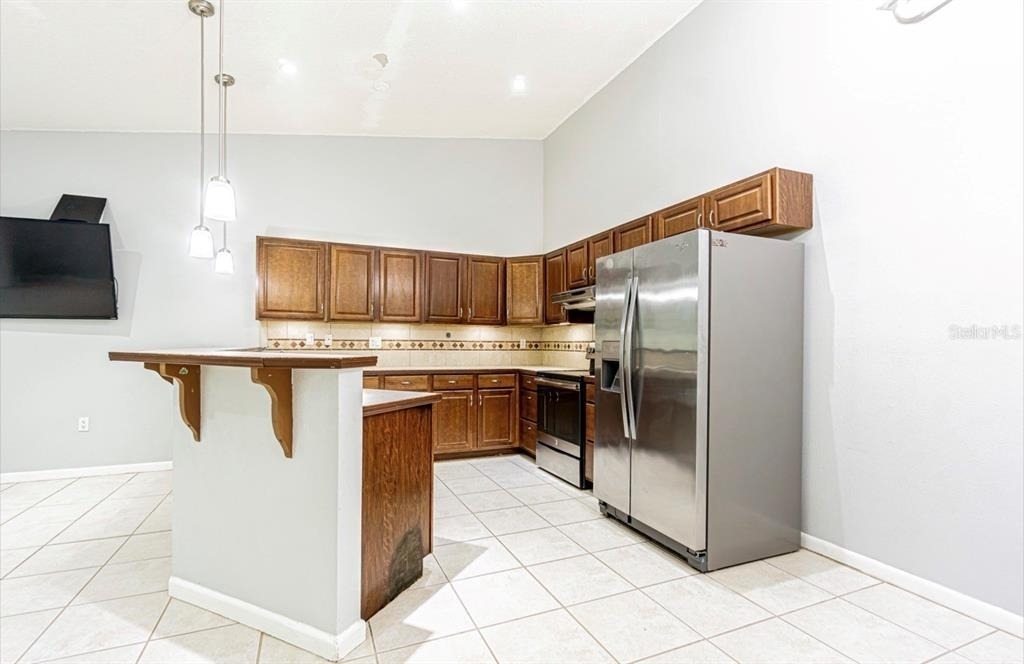 3345 Crystal Court E - Photo 5