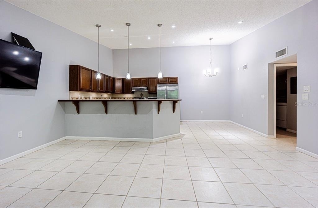3345 Crystal Court E - Photo 4