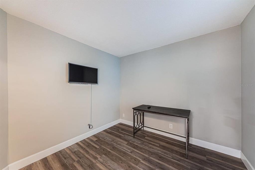 5151 Isla Key Boulevard S - Photo 12